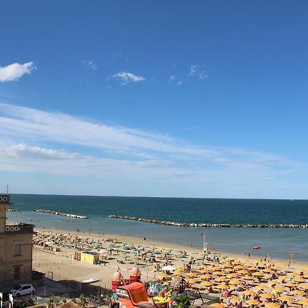 Hotel Brenta Viserbella di Rimini Exterior foto