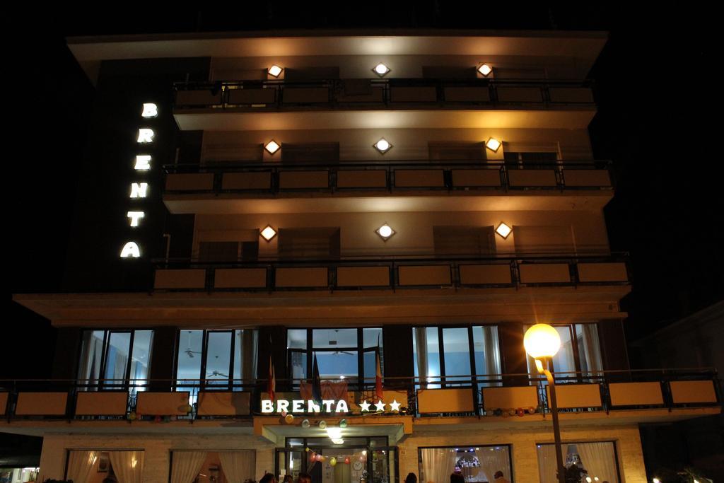 Hotel Brenta Viserbella di Rimini Exterior foto