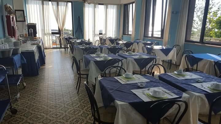 Hotel Brenta Viserbella di Rimini Exterior foto