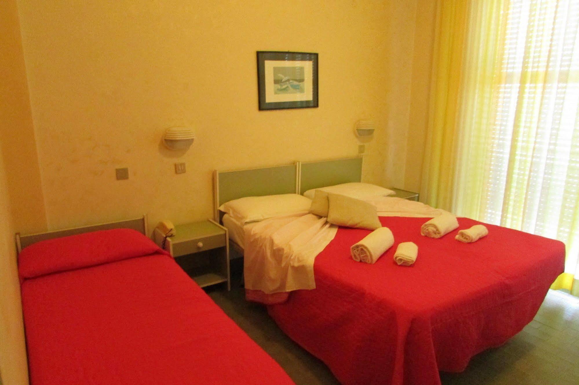 Hotel Brenta Viserbella di Rimini Exterior foto